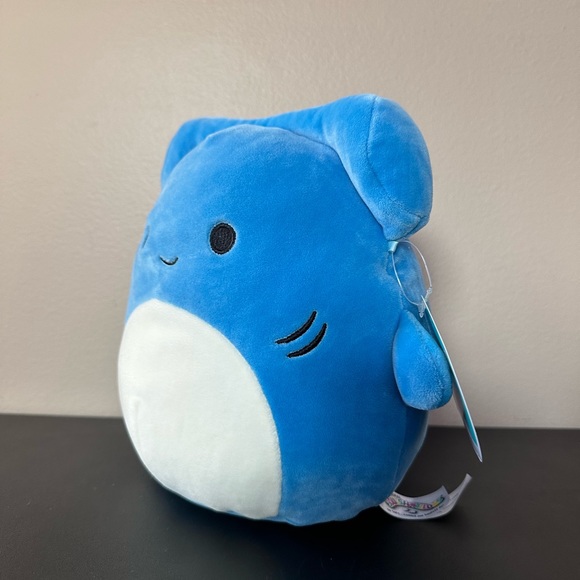 Squishmallow Rocket 8” Hammerhead shark - Picture 2 of 5